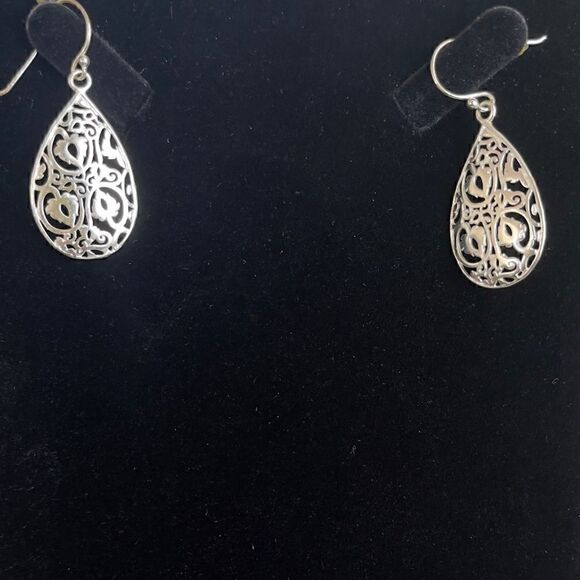 Sterling silver dangle earrings - Picture 2 of 3
